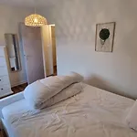 1er Etage - 90 M Plein Centre-ville ! * Жерарме