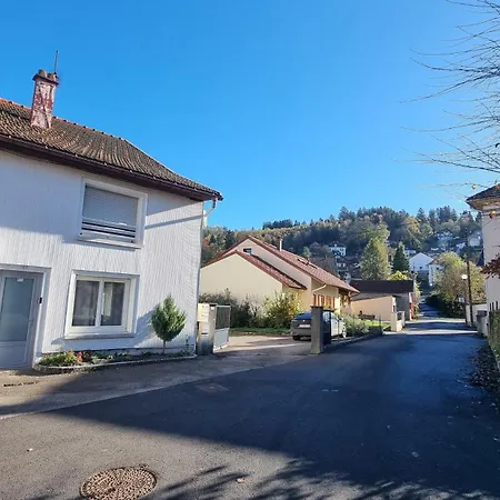 Apartment 1er Etage - 90 M Plein Centre-ville ! *