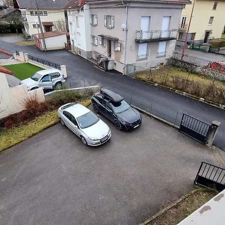 1er Etage - 90 M Plein Centre-ville ! Gerardmer