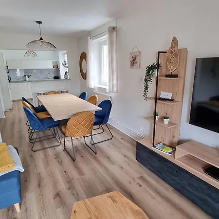 1er Etage - 90 M Plein Centre-ville ! * Gérardmer