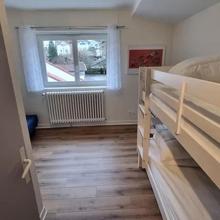 1er Etage - 90 M Plein Centre-ville ! * Gérardmer