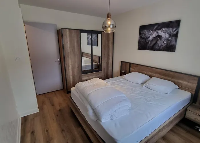 1er Etage - 90 M Plein Centre-ville ! Apartment