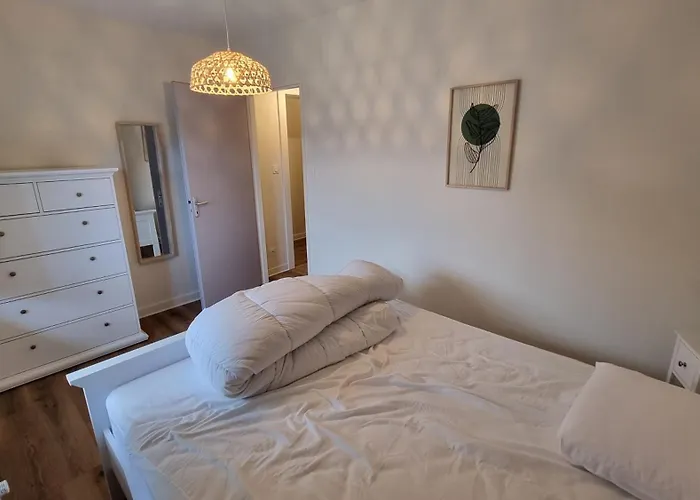 1er Etage - 90 M Plein Centre-ville ! * Gerardmer