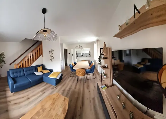 Apartment 1er Etage - 90 M Plein Centre-ville ! Gerardmer